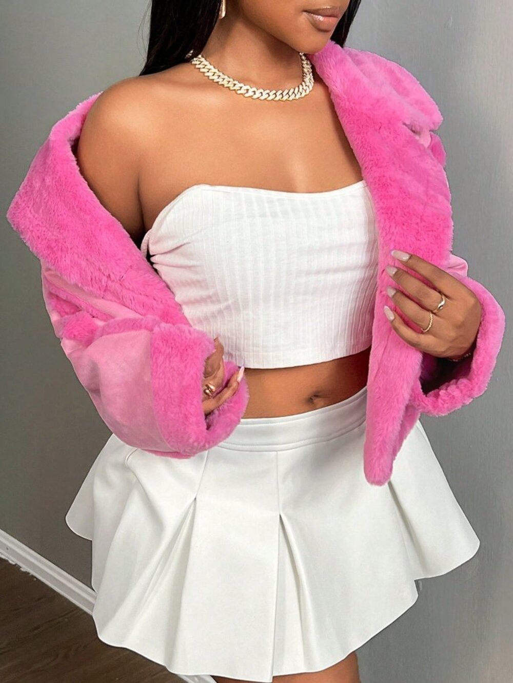 Hot Pink Casual Women's Faux Fur Coats - Picture 4 of 7